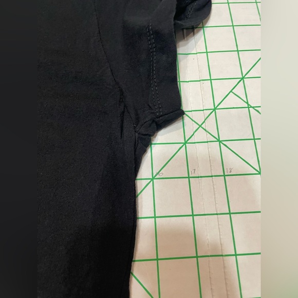 Monty Python and the Holy Grail Black Knight shirt - Picture 4 of 4